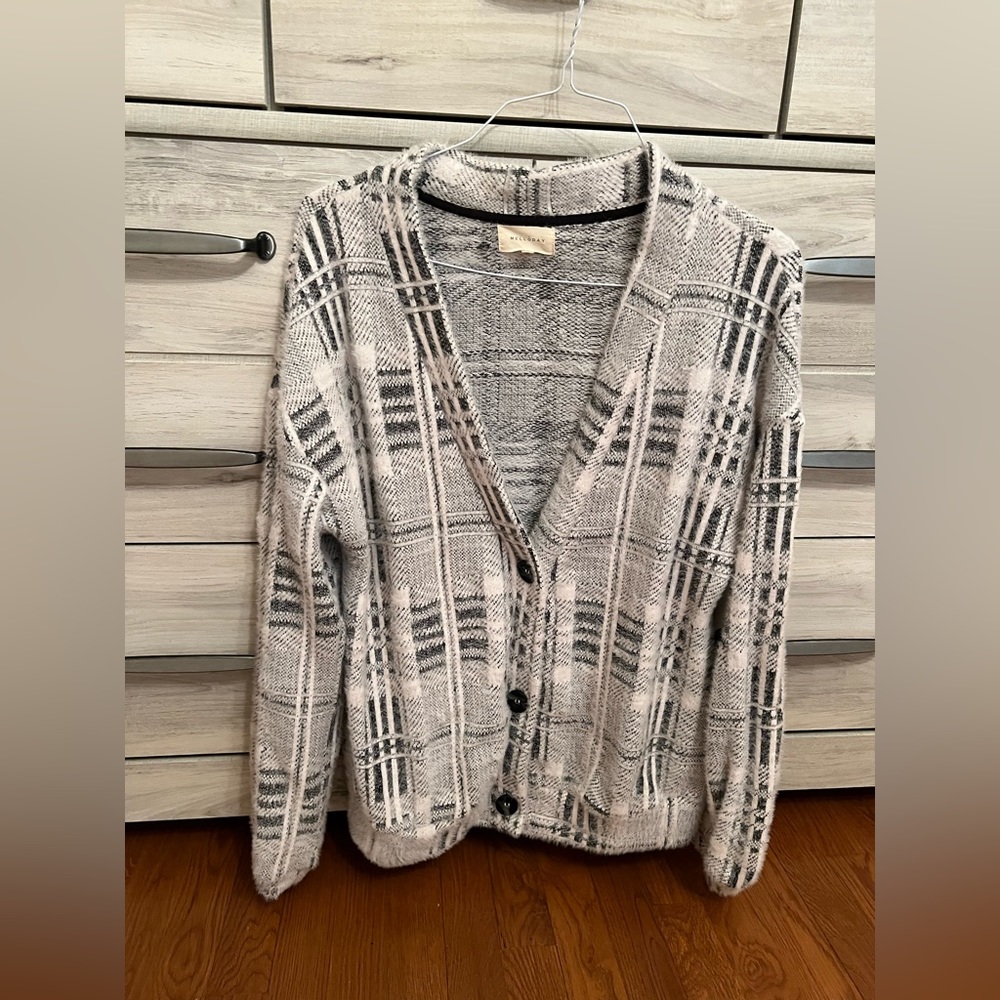MELLODAY NEVER WORN CARDIGAN SIZE M